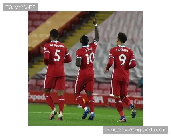 活塞防守效率稳居联盟前列，禁区守护与外线轮转构建强硬风格